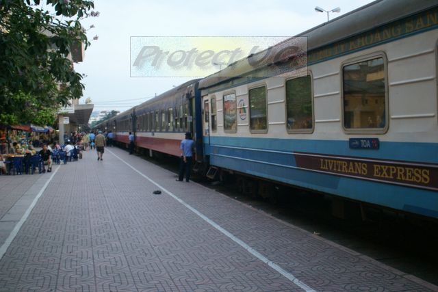 2010cvietnam6.JPG - Train de nuit pour Hué