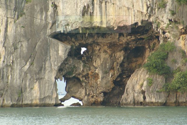 2010vietnam23.JPG - Visage sculpté par la nature
